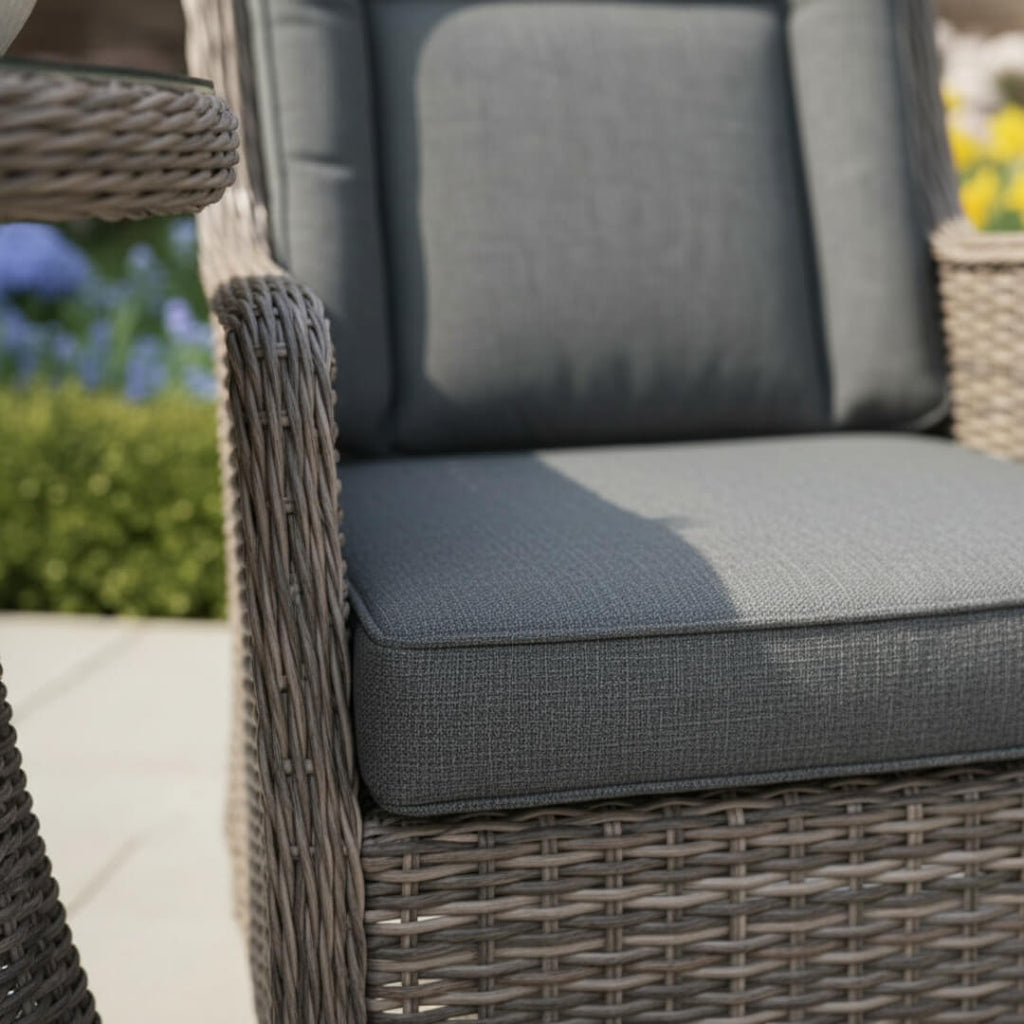 2 Seat Wingback Bistro Set with Table