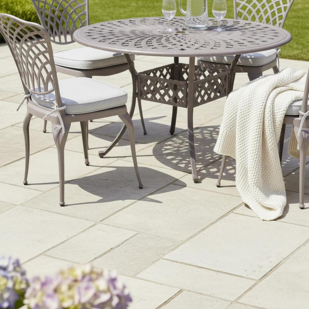 Armless 4 Chair Dining Set