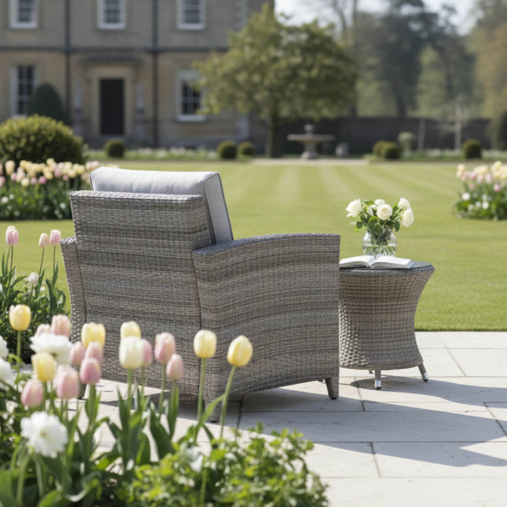 Individual Lounge Armchair