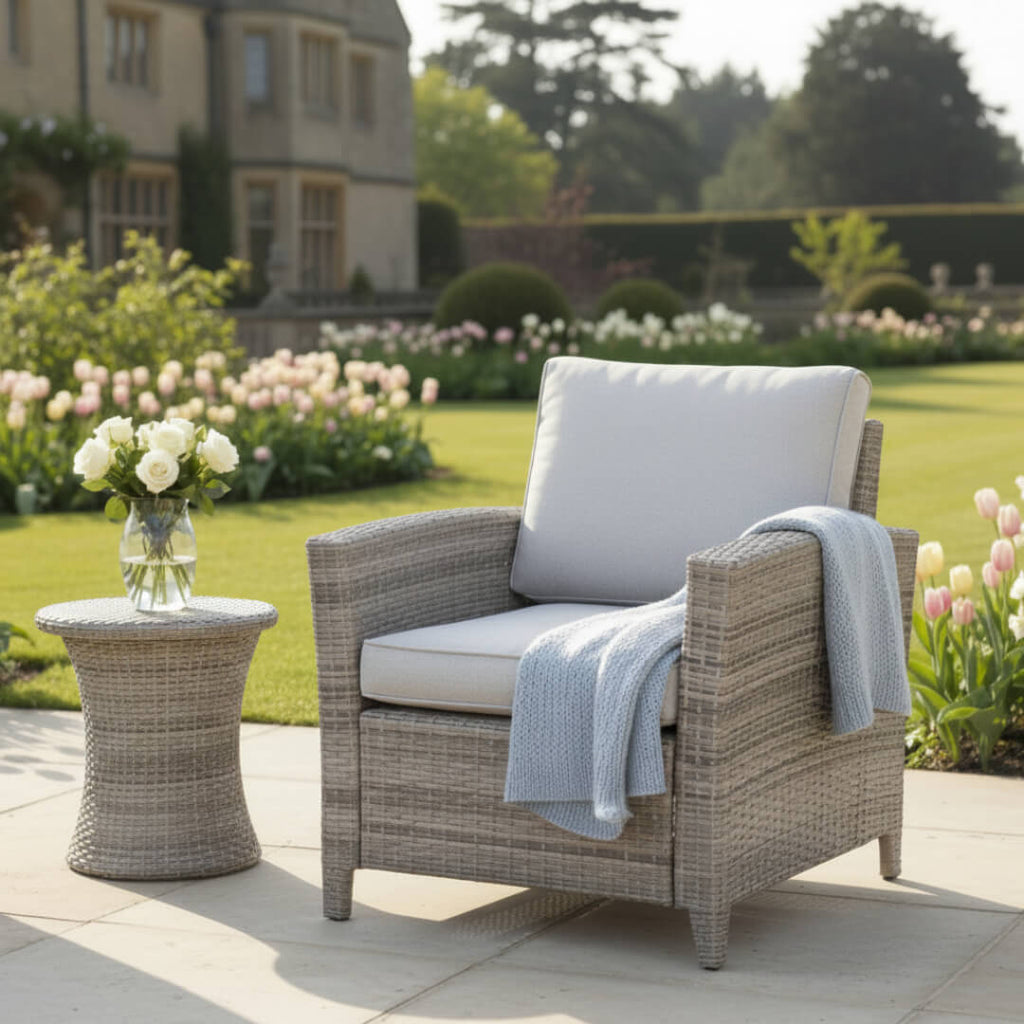 Individual Lounge Armchair