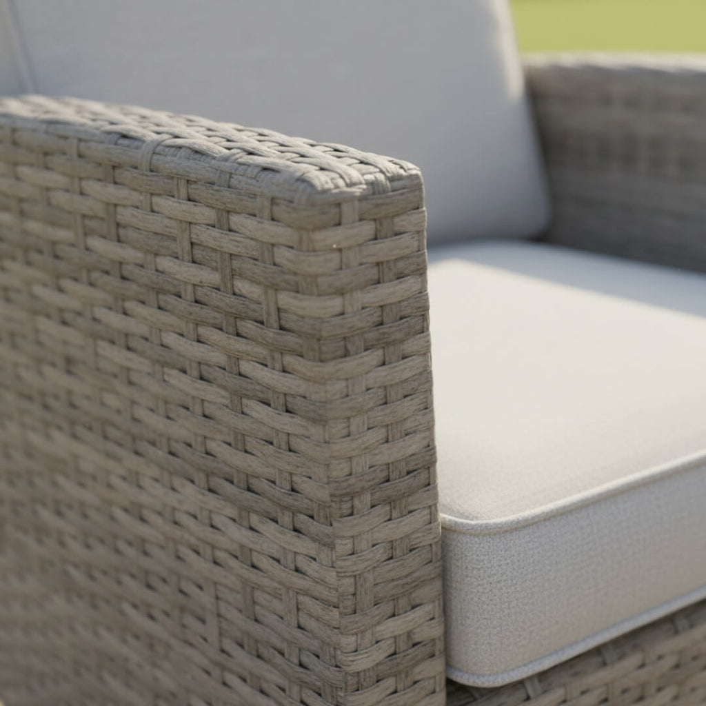 2 Chair Lounge Bistro Set with Side Table