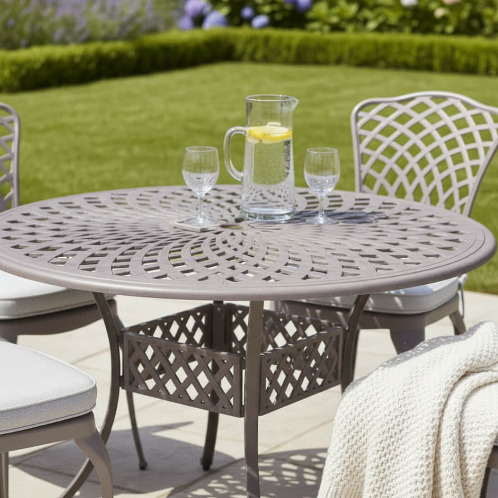 Armless 4 Chair Dining Set
