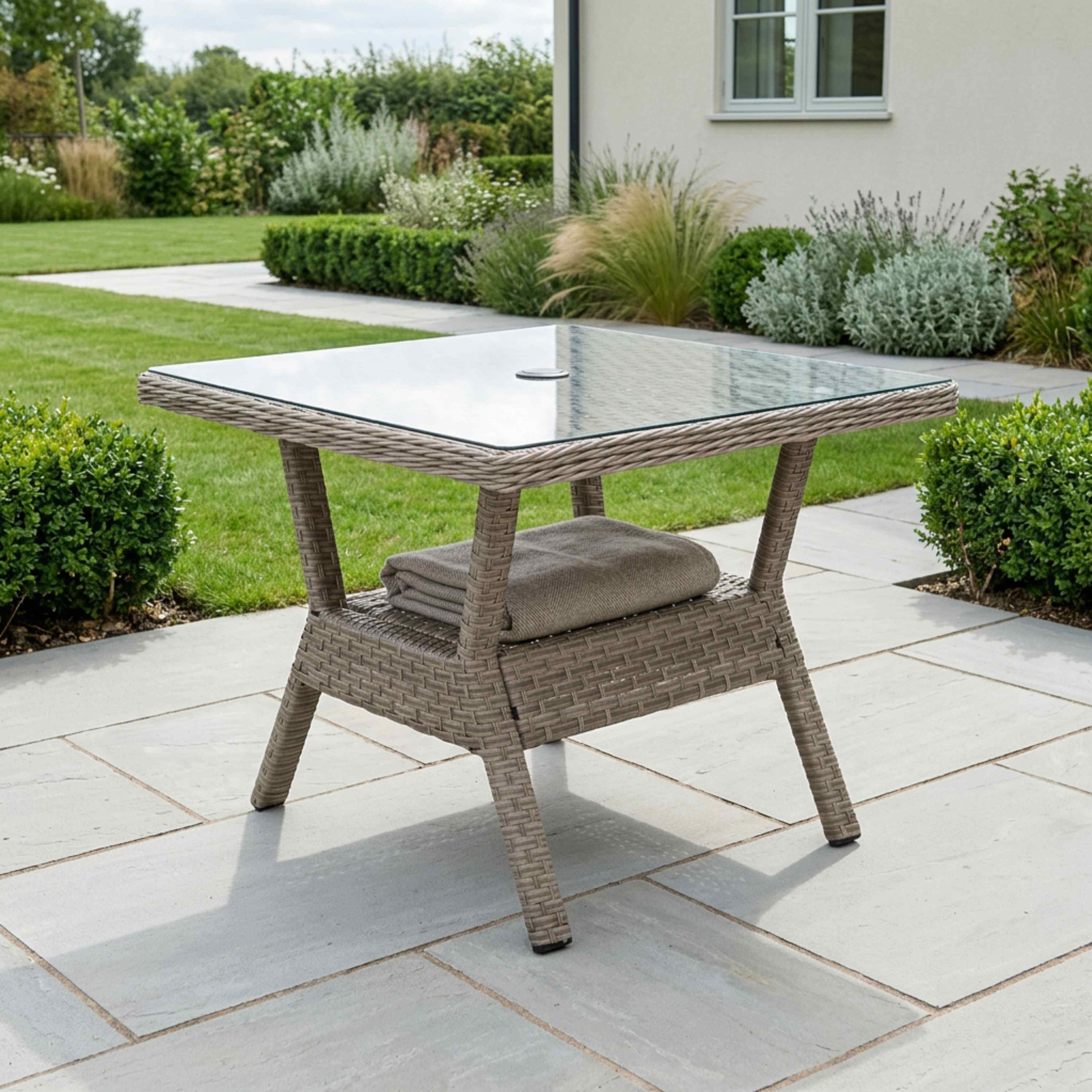 Square Corner Set with 2 Armless Chairs & Standard Table